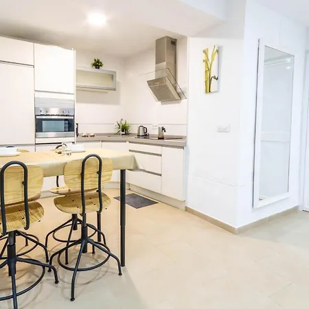 Natural Center Apartment *