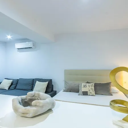 Natural Center Apartment
