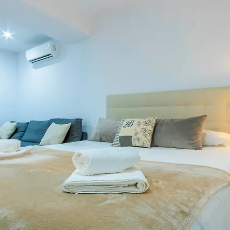 Natural Center Apartment *